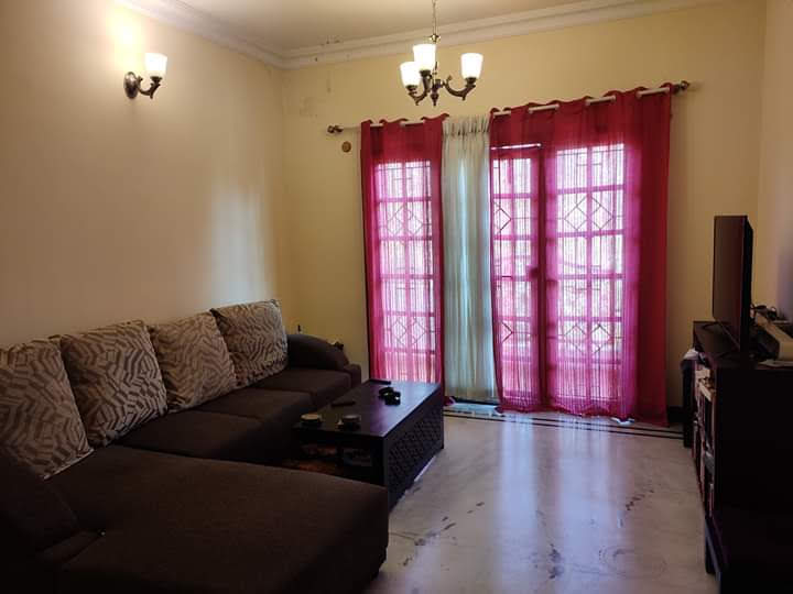 Flat in Cooke Town