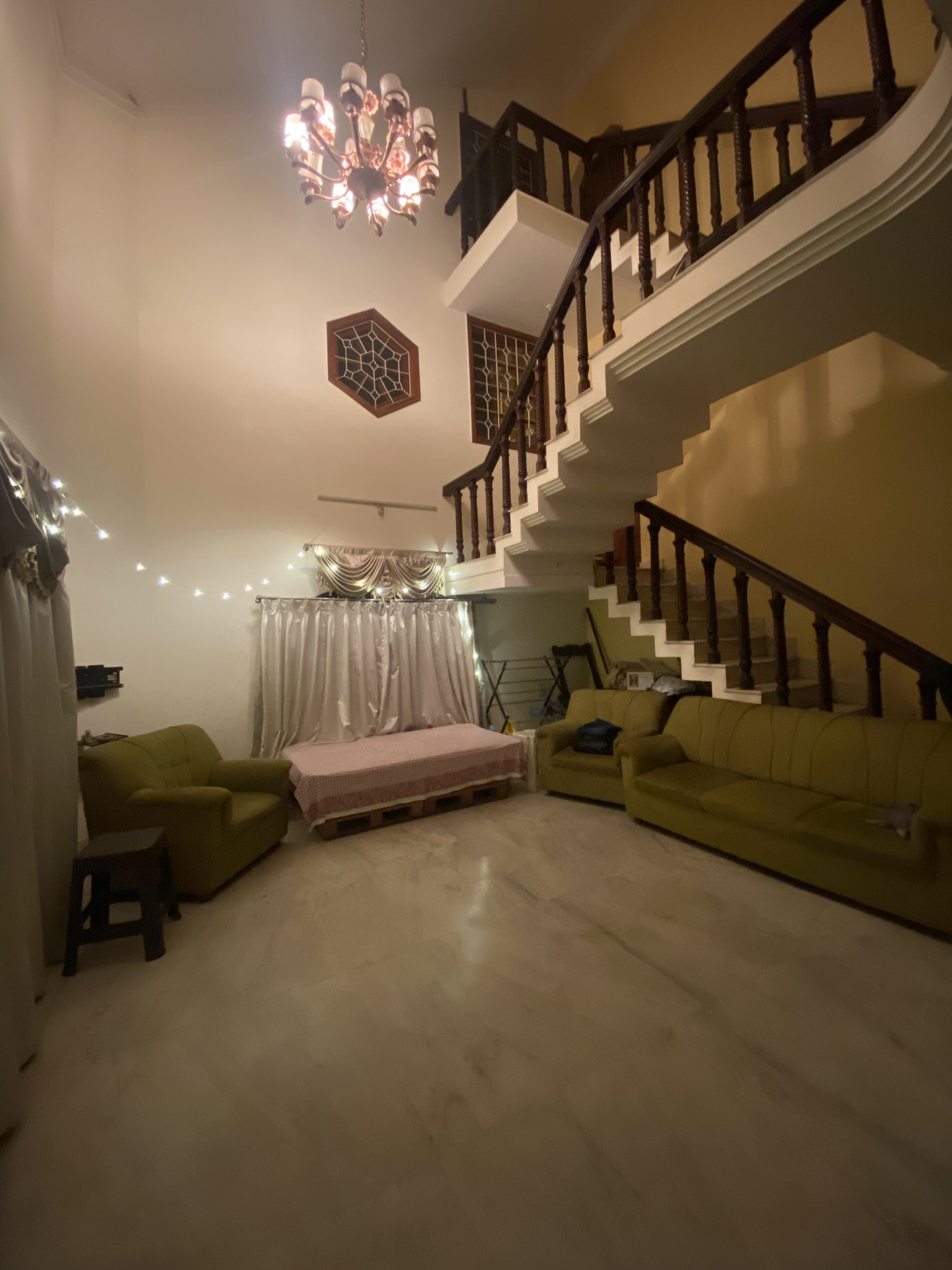 Flat in BTM photo 2