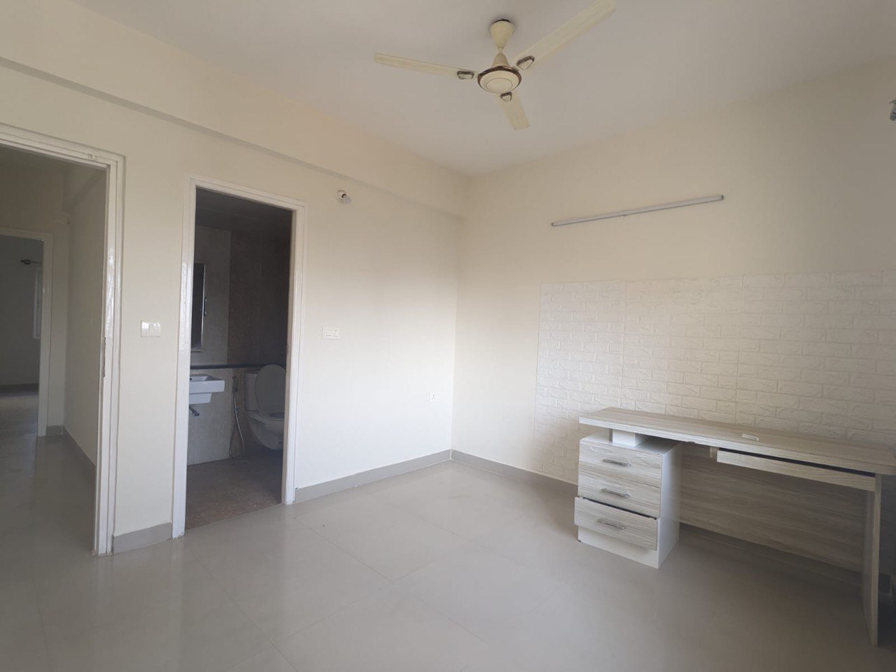 4 BHK in Electronic City