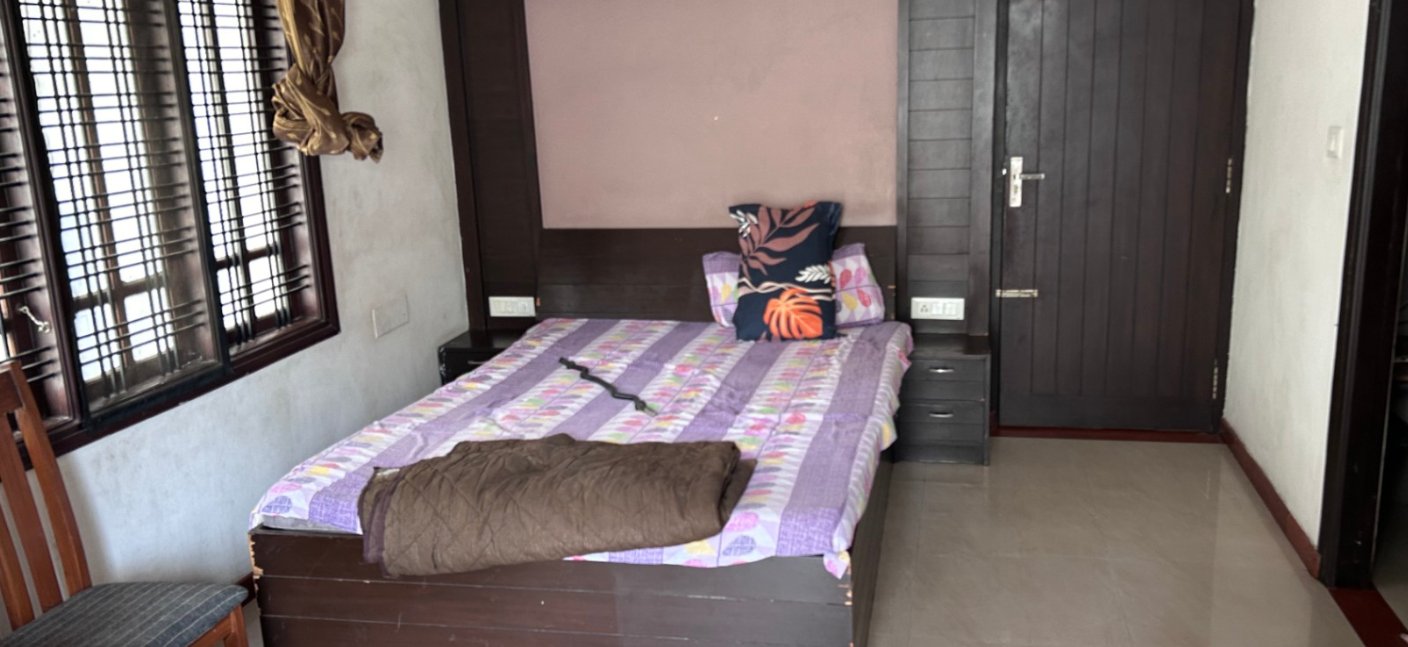 Flat in Bangalore photo 4