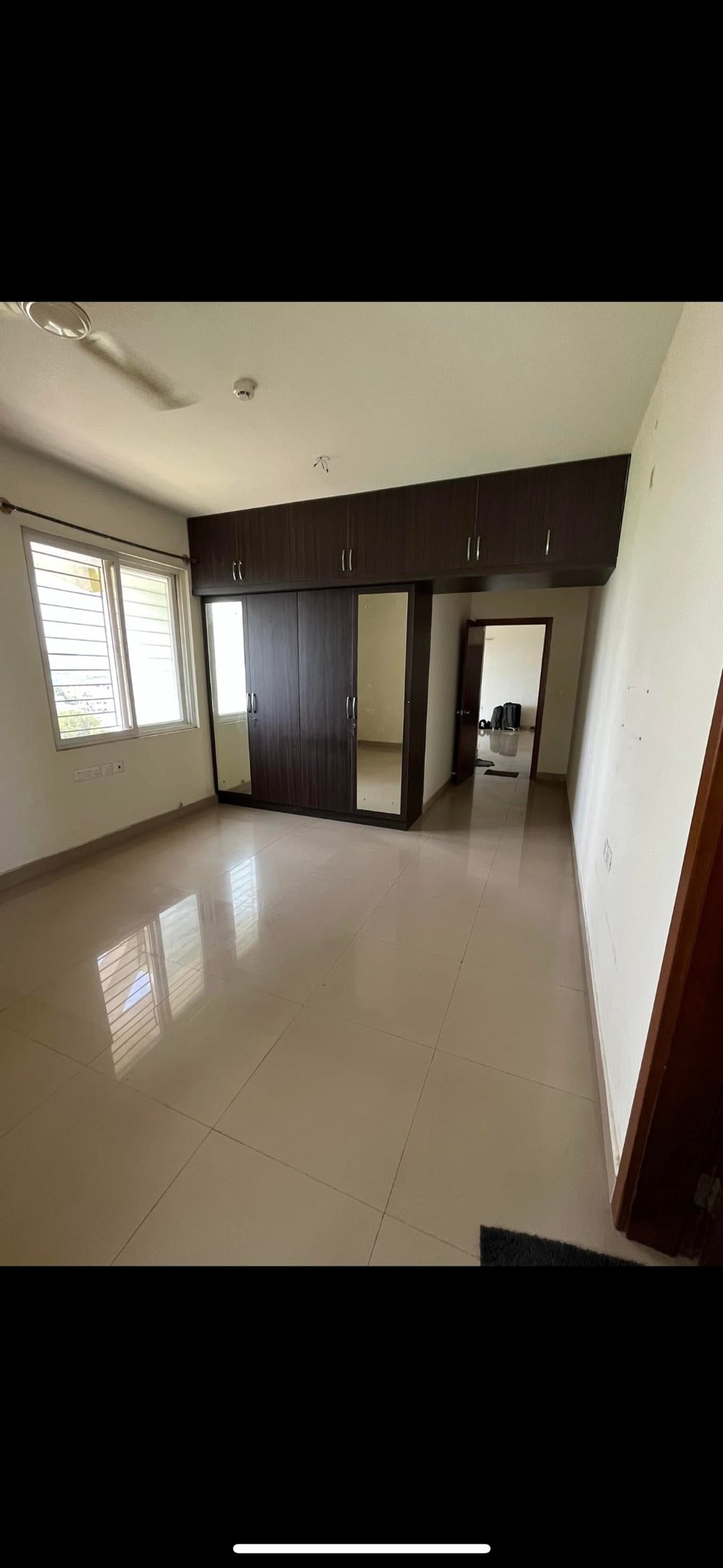Flat in HSR photo 2