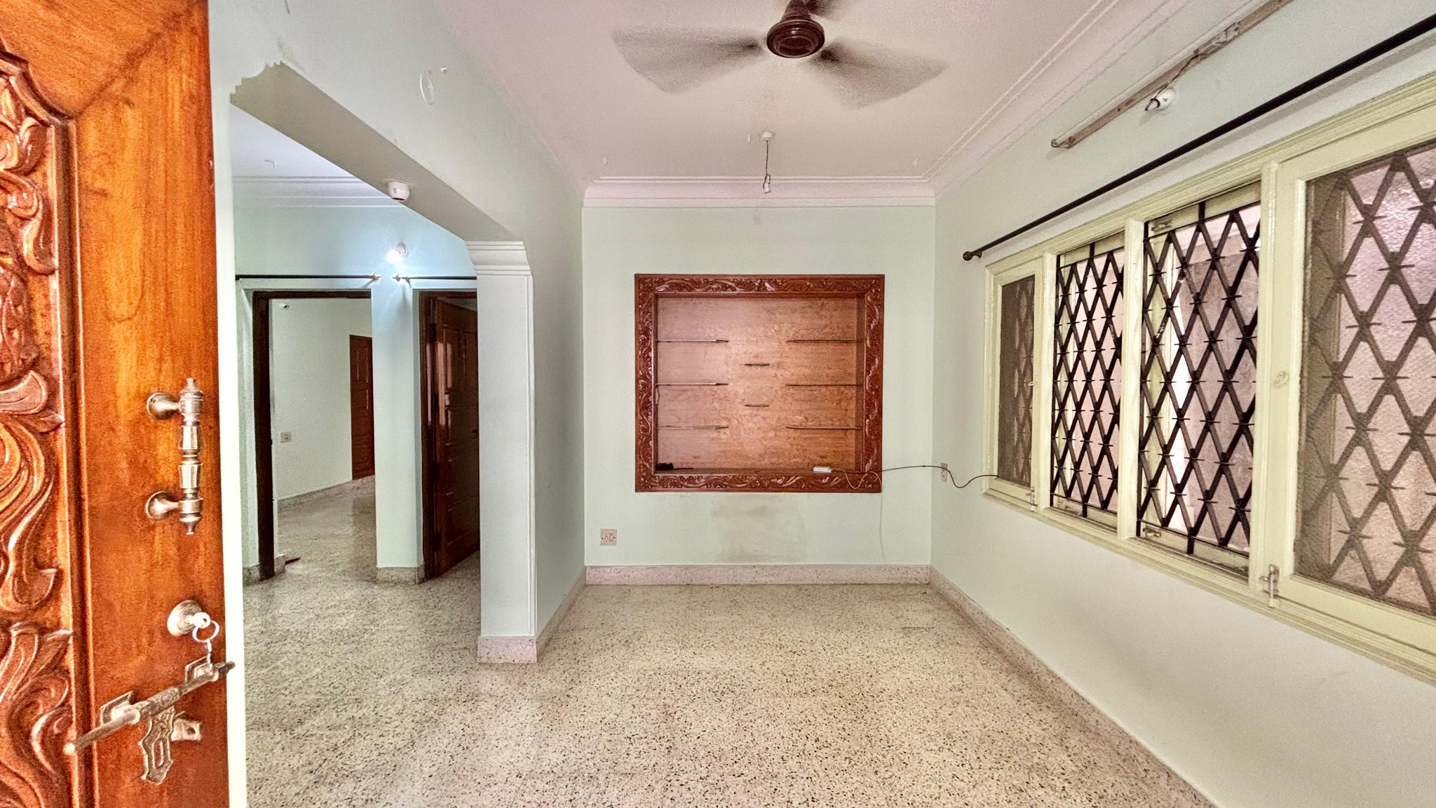 2 BHK in Ulsoor photo 2