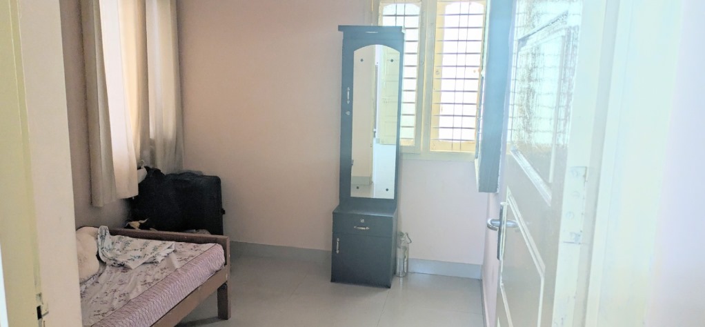 Flat in Bangalore photo 2