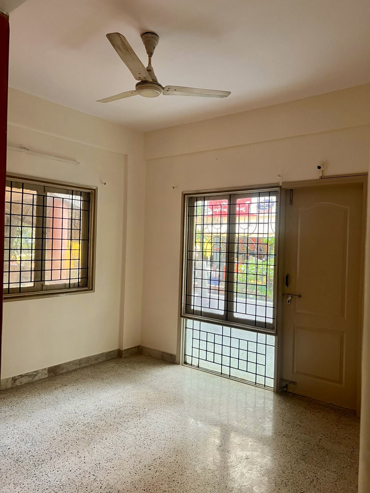 2 BHK in Koramangala photo 2