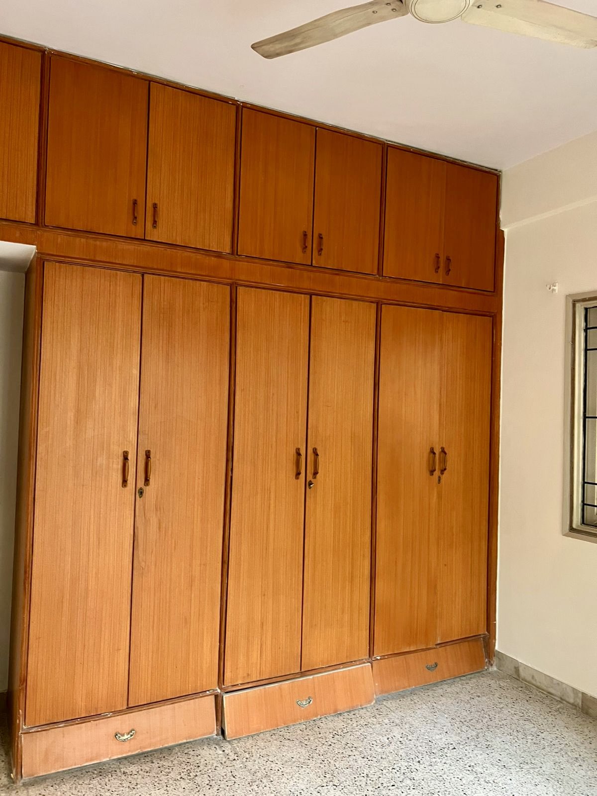 2 BHK in Koramangala photo 3