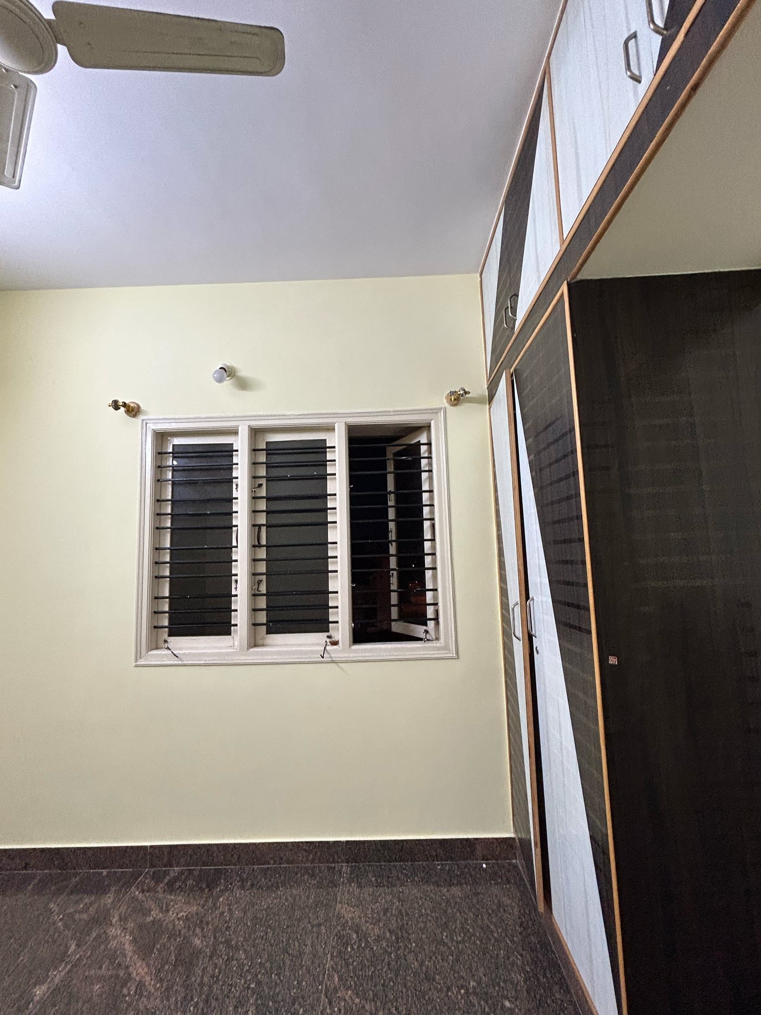 2 BHK in HSR Layout photo 3