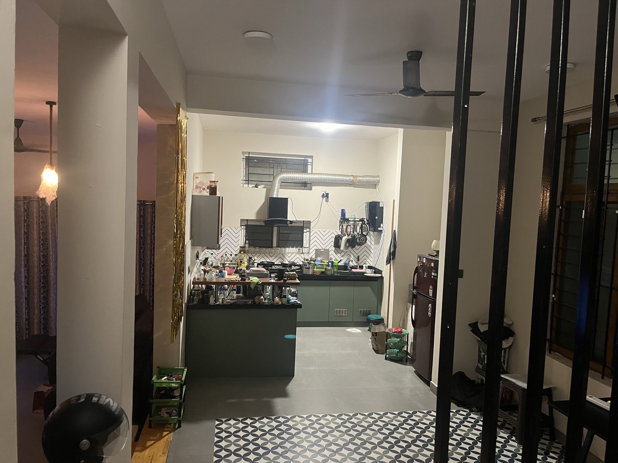 Flat in HSR Layout photo 4