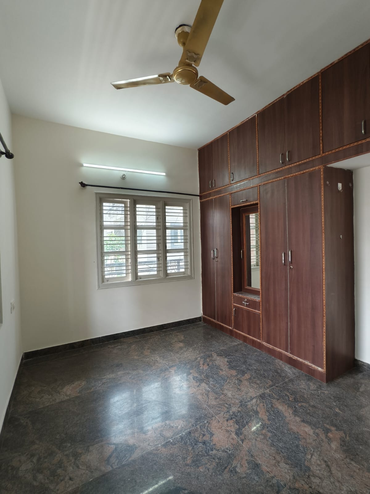 2 BHK in HSR photo 2